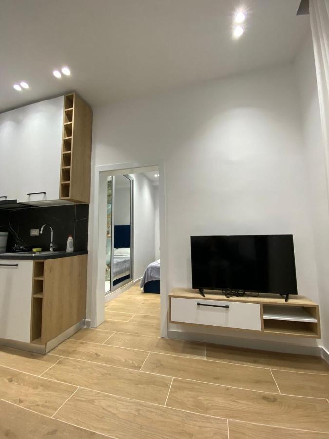 Apartament In Blloku In Front Of Taiwan Tirana Extérieur photo